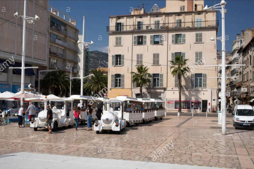 Lovely T2 Sur Pont Du Las Proche Mer & Sncf ツーロン エクステリア 写真